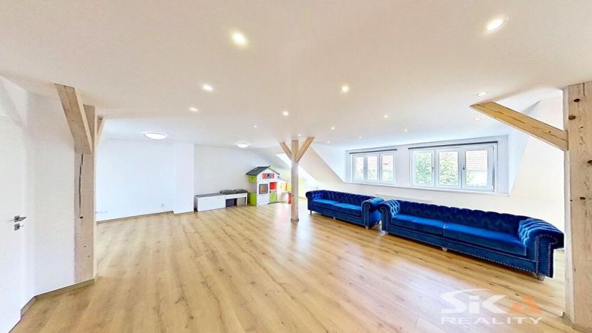 Prodej bytu 1+kk, Louny, Jeronýmova, 100 m2
