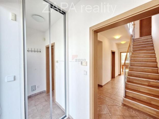 Prodej rodinného domu, Praha - Kbely, Pod Nouzovem, 147 m2