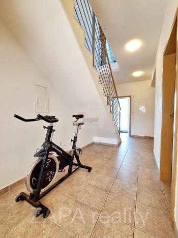 Prodej rodinného domu, Praha - Kbely, Pod Nouzovem, 147 m2