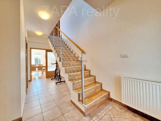 Prodej rodinného domu, Praha - Kbely, Pod Nouzovem, 147 m2