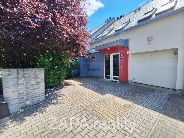 Prodej rodinného domu, Praha - Kbely, Pod Nouzovem, 147 m2