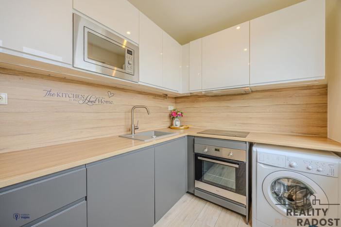 Pronájem bytu 2+1, Ostrava, Porubská, 55 m2