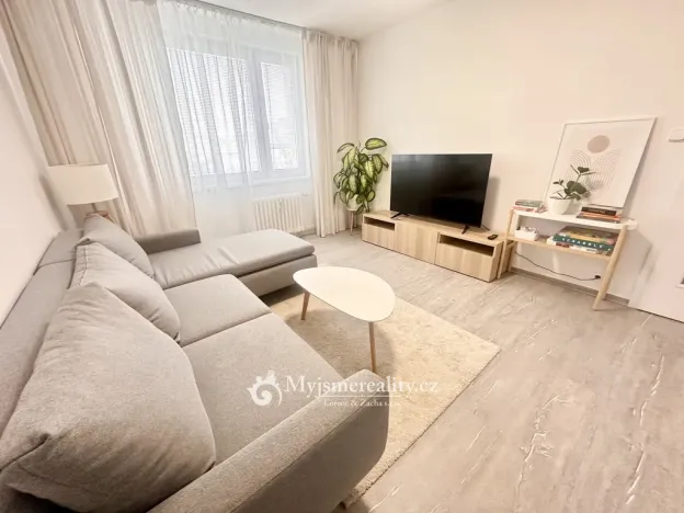 Pronájem bytu 2+1, Znojmo, Dukelských bojovníků, 55 m2