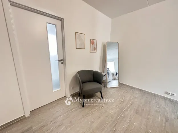 Pronájem bytu 2+1, Znojmo, Dukelských bojovníků, 55 m2