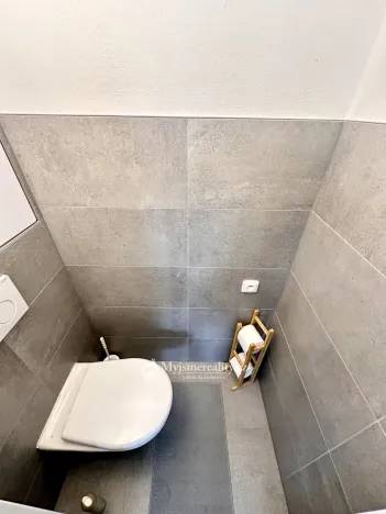 Pronájem bytu 2+1, Znojmo, Dukelských bojovníků, 55 m2
