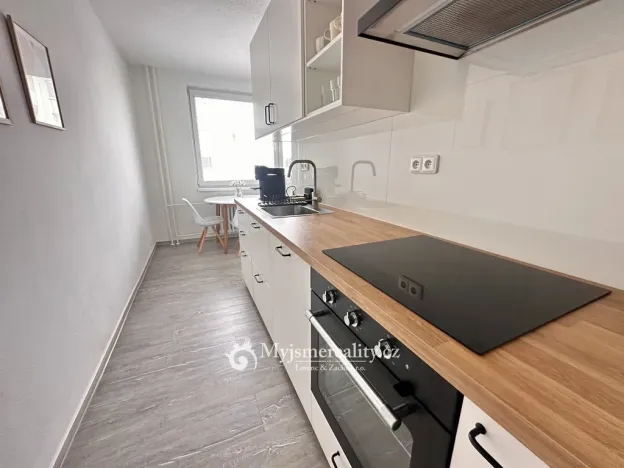Pronájem bytu 2+1, Znojmo, Dukelských bojovníků, 55 m2