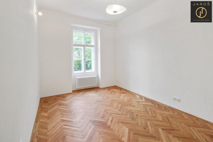 Pronájem bytu 2+kk, Praha, Na spojce, 44 m2