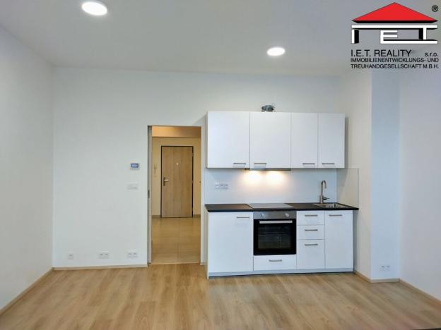 Pronájem bytu 1+kk, Rosice, Na Vyhlídce, 45 m2