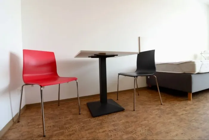 Pronájem bytu 1+kk, Praha - Smíchov, Křížová, 27 m2