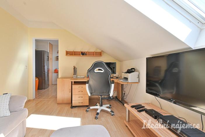 Pronájem bytu 3+1, Újezd u Brna, Rozprýmova, 67 m2