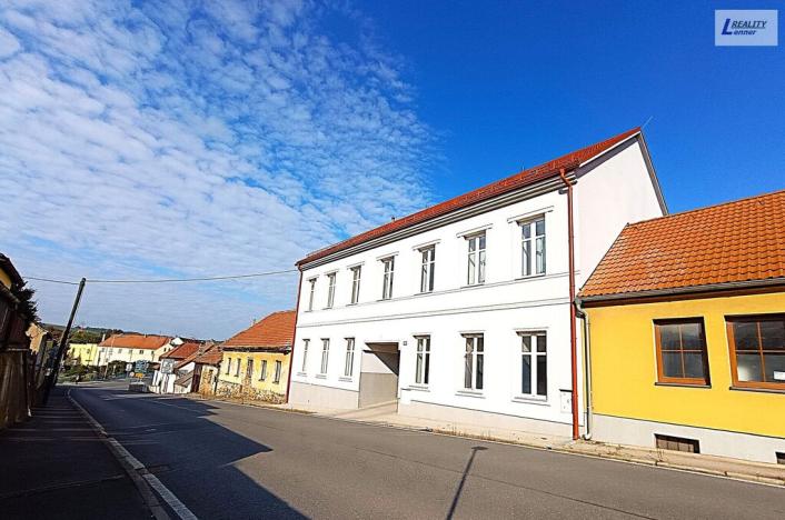 Pronájem bytu 1+1, Lochovice, 32 m2