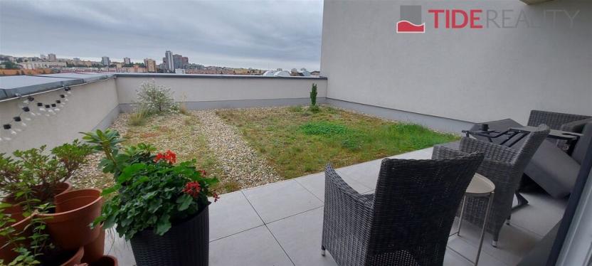 Pronájem bytu 3+kk, Praha, Štěchovická, 130 m2