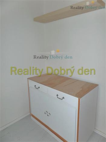 Pronájem bytu 2+1, Opava, Dolní náměstí, 80 m2