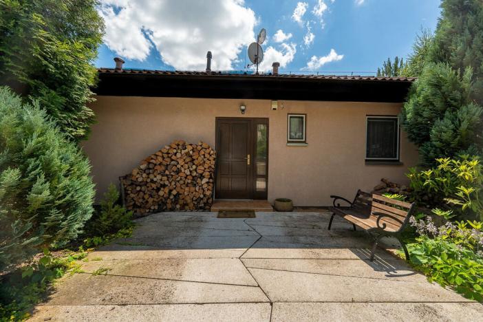 Prodej rodinného domu, Bratronice - Dolní Bezděkov, 100 m2