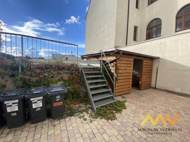 Pronájem bytu 2+1, Hradec Králové, náměstí Jana Pavla II., 78 m2