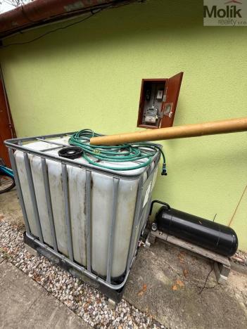 Prodej chaty, Křesín - Levousy, 80 m2