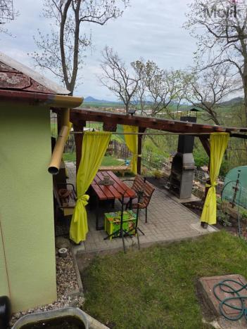 Prodej chaty, Křesín - Levousy, 80 m2