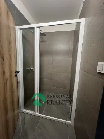 Pronájem výrobních prostor, Herink, Hlavní, 1106 m2