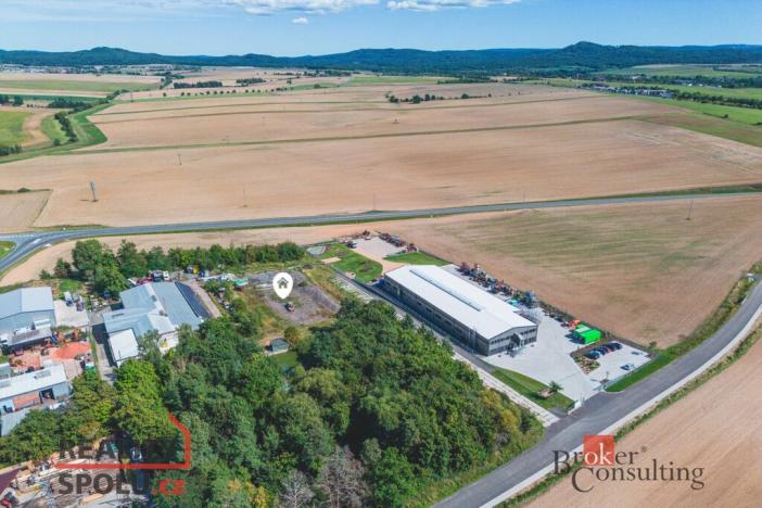 Pronájem komerčního pozemku, Litohlavy, 5000 m2