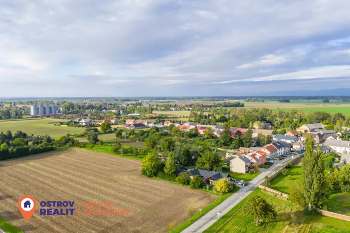 Prodej pozemku pro bydlení, Příkazy, 4961 m2