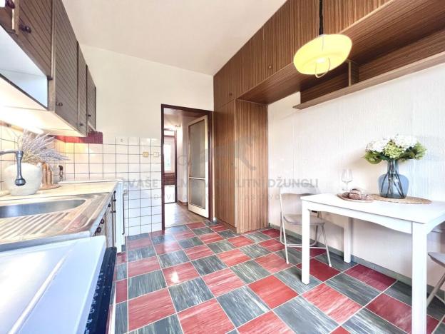 Prodej bytu 3+1, Praha - Hodkovičky, Stavbařů, 84 m2