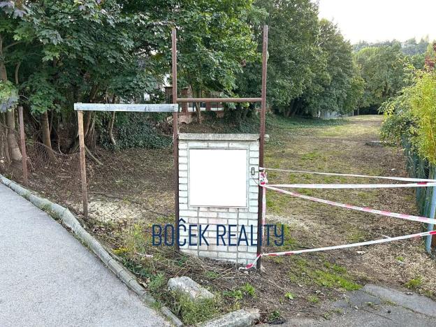 Prodej komerčního pozemku, Praha - Hodkovičky, Vltavanů, 2811 m2