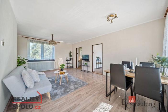 Prodej rodinného domu, Dubenec, 200 m2