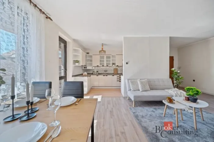 Prodej rodinného domu, Dubenec, 200 m2