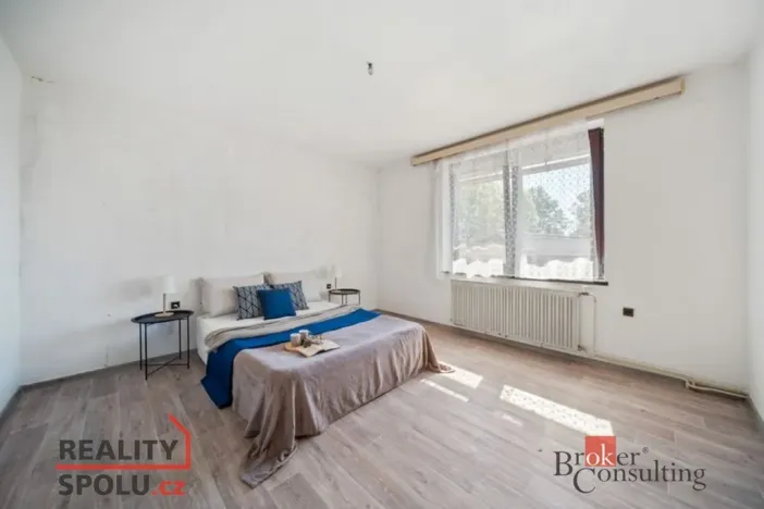 Prodej rodinného domu, Dubenec, 500 m2