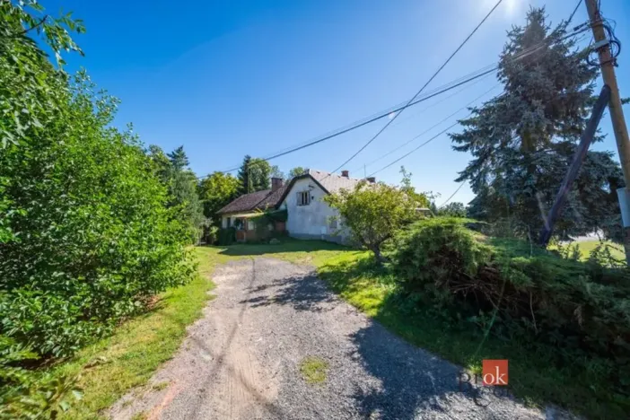 Prodej rodinného domu, Dubenec, 500 m2