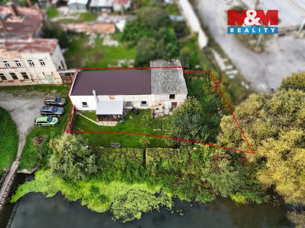 Prodej rodinného domu, Lobodice - Cvrčov, 108 m2