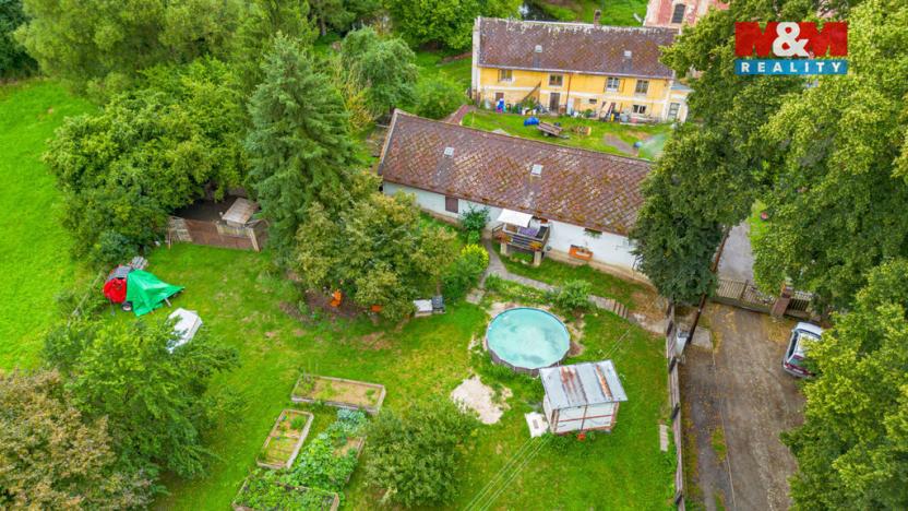 Prodej obchodního prostoru, Klatovy - Beňovy, 934 m2