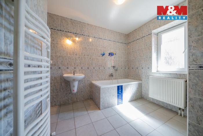 Prodej rodinného domu, Rovečné, 270 m2