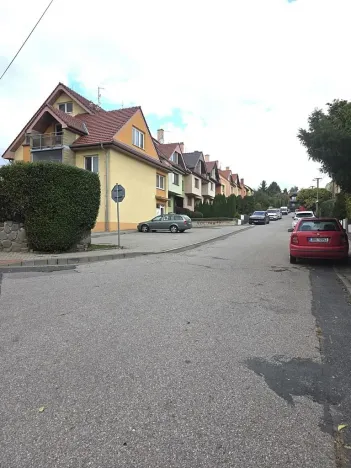 Prodej bytu 2+kk, Moravany, Sadová, 54 m2