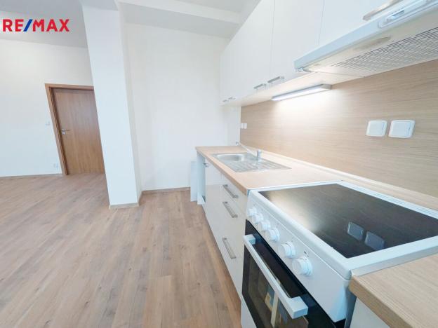 Pronájem bytu 3+kk, Havířov, Dlouhá třída, 75 m2