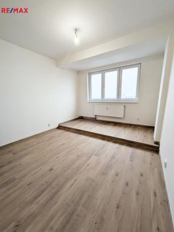 Pronájem bytu 3+kk, Havířov, Dlouhá třída, 75 m2