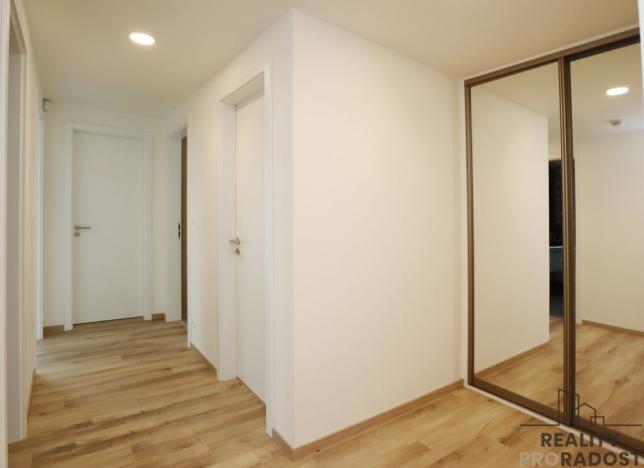 Pronájem bytu 3+kk, Praha - Záběhlice, Klapálkova, 220 m2