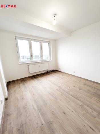 Pronájem bytu 2+kk, Havířov, Dlouhá třída, 44 m2