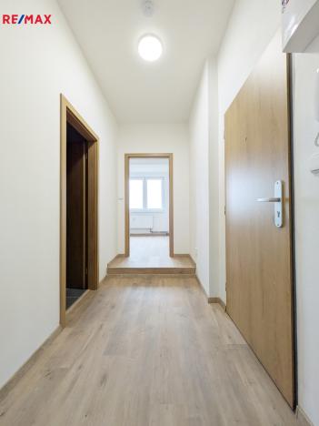 Pronájem bytu 2+kk, Havířov, Dlouhá třída, 44 m2