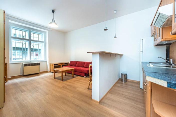 Pronájem bytu 1+kk, Praha - Vinohrady, Libická, 27 m2