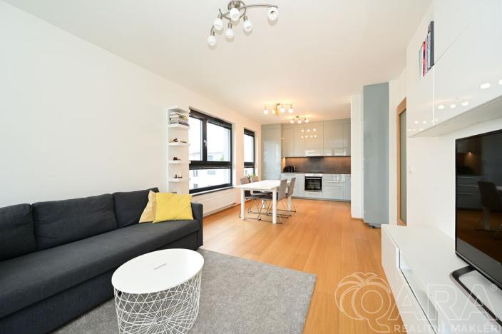 Pronájem bytu 3+kk, Praha - Malešice, Azzoniho, 80 m2