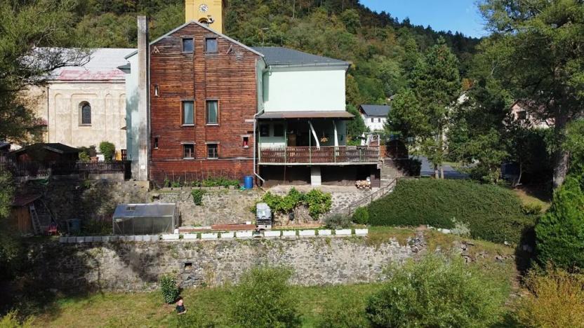 Prodej rodinného domu, Kyselka, 675 m2