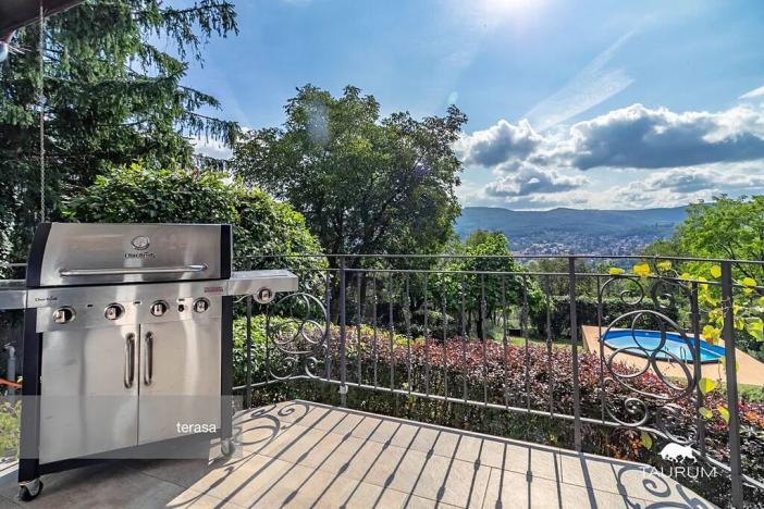 Prodej rodinného domu, Hlásná Třebaň, K Černé Skále, 305 m2