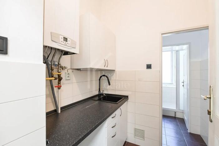 Pronájem kanceláře, Praha - Nové Město, Lazarská, 110 m2