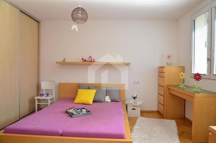 Pronájem bytu 2+kk, České Budějovice - České Budějovice 7, Roudenská, 50 m2