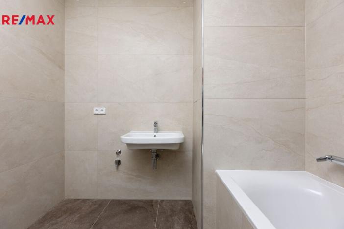 Prodej bytu 3+kk, Karlovy Vary, Šumavská, 122 m2