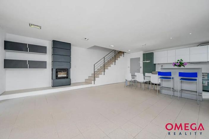 Pronájem rodinného domu, Kamenice, Vnitřní, 140 m2