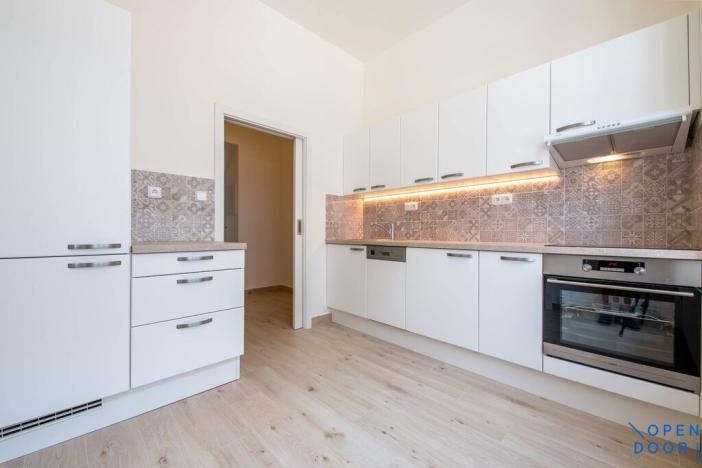 Pronájem bytu 1+1, Praha - Libeň, Kurta Konráda, 28 m2