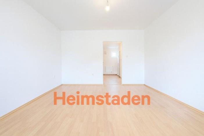 Pronájem bytu 1+kk, Havířov - Město, V Parku, 32 m2