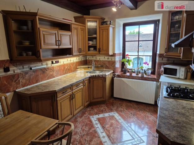 Prodej restaurace, Velešín, náměstí J. V. Kamarýta, 130 m2